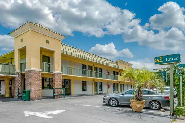 Quality Inn Savannah Historic District