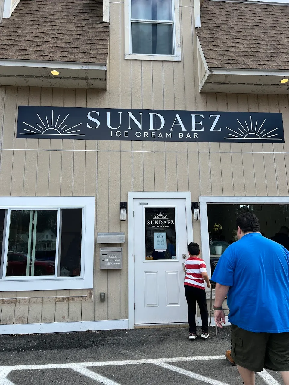 Sundaez Ice Cream Bar