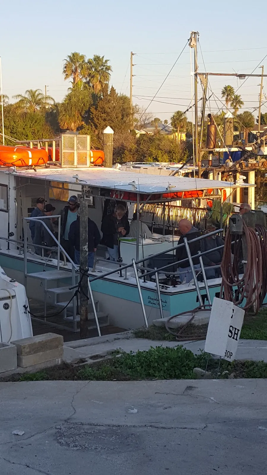 Thunder Party Boat