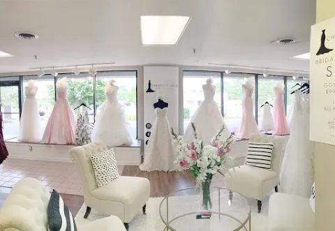 Chantilly Lace Bridals, Formals, & Tuxedos