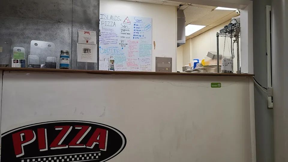 Island's Pizza