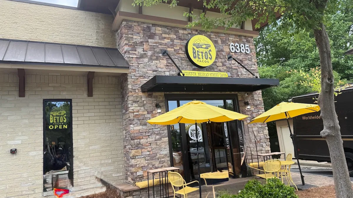 Betos Tacos - Johns Creek