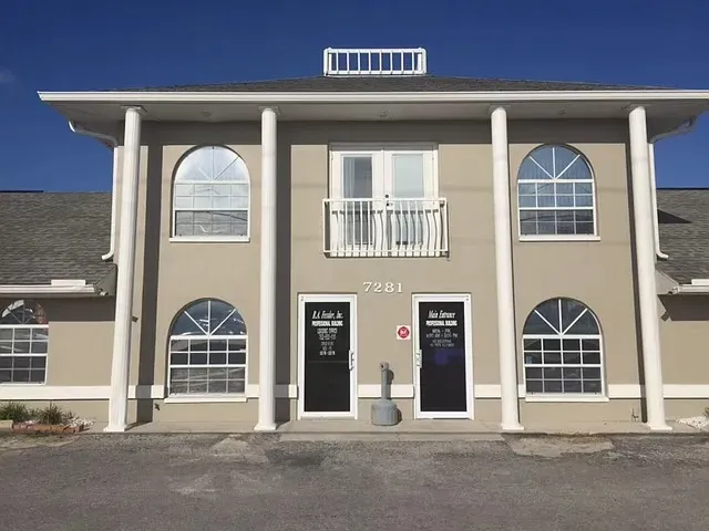 Lash A Queen Beauty Bar LLC