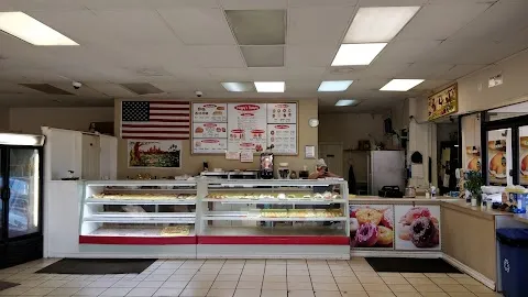 Happy Donuts