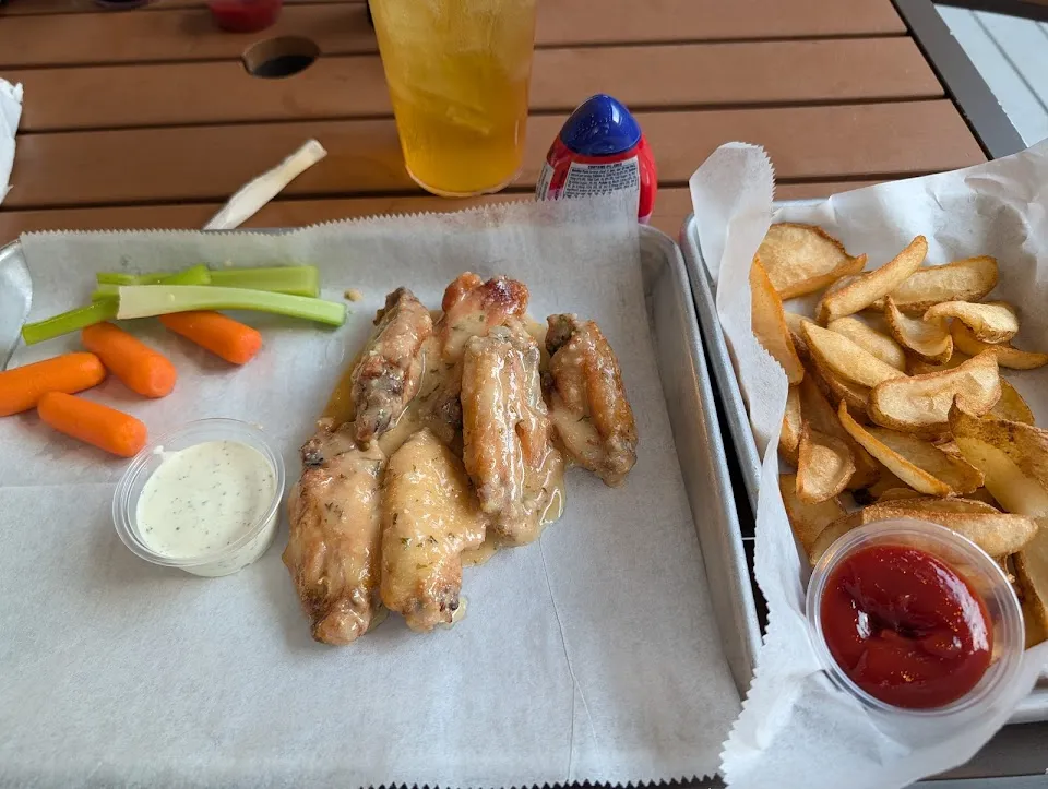 Ball Ground Tavern