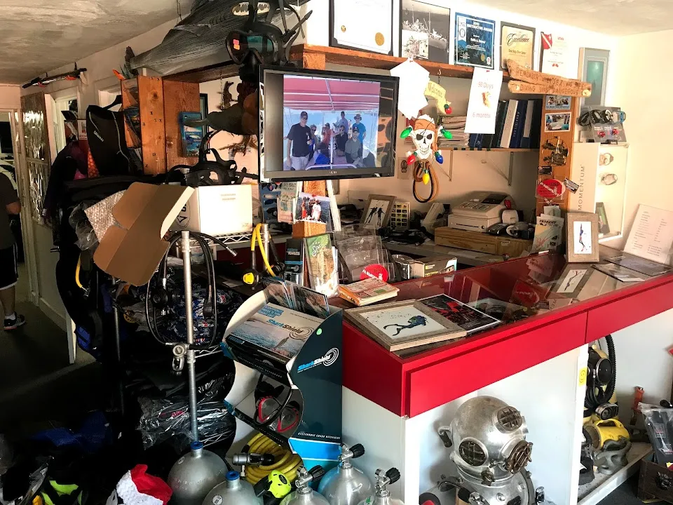 Sea Dogs Dive Center