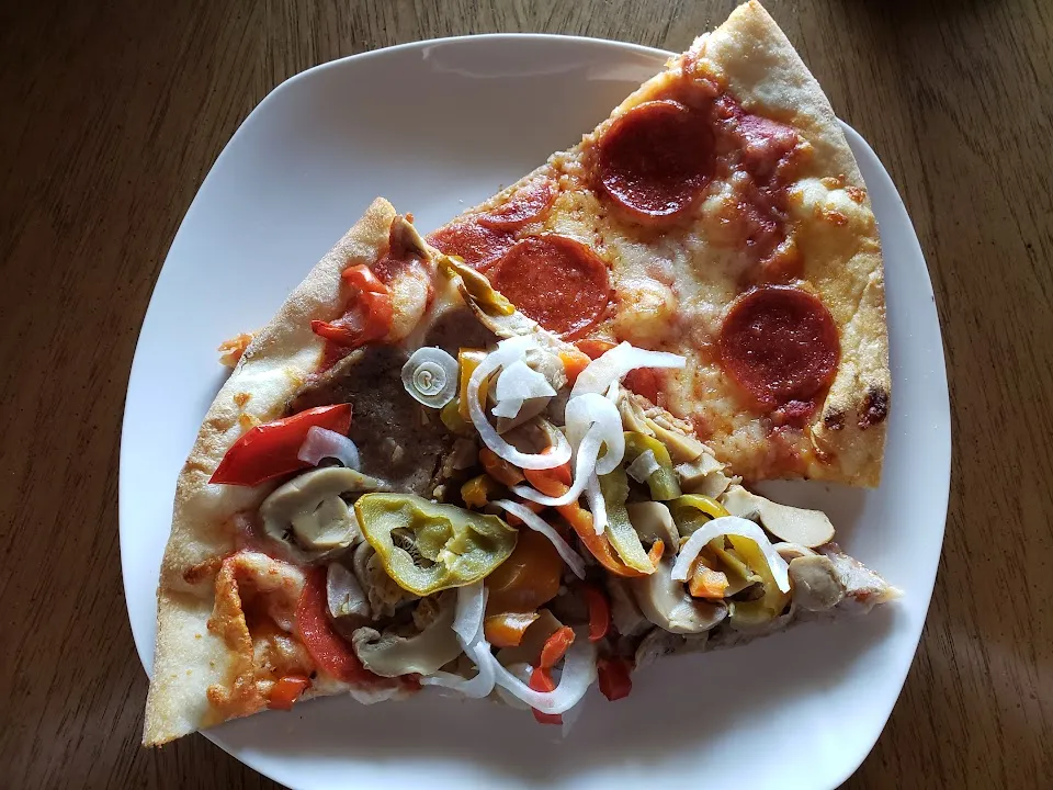 Benitos Pizzeria & Cafe