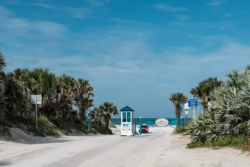 3rd Avenue Beach Access