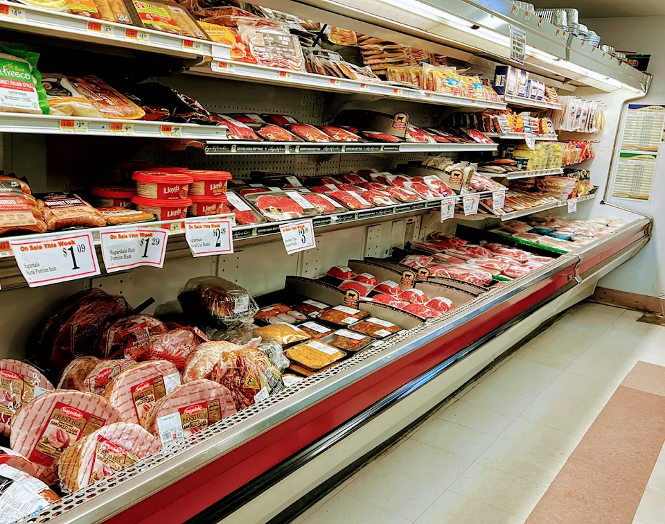 Ralph's Supermarket