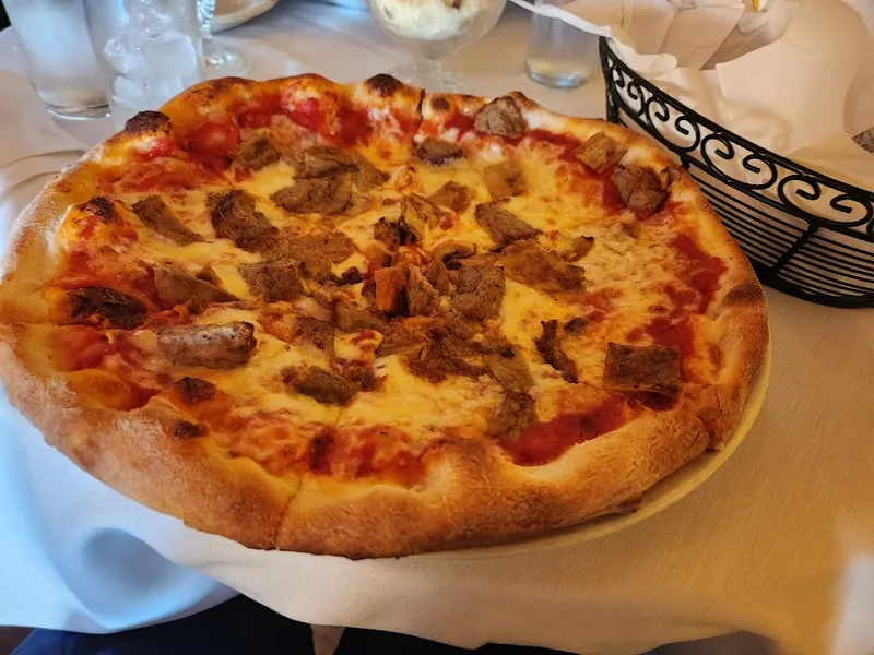 Four Brother’s Pizzeria, Restaurant & Bar