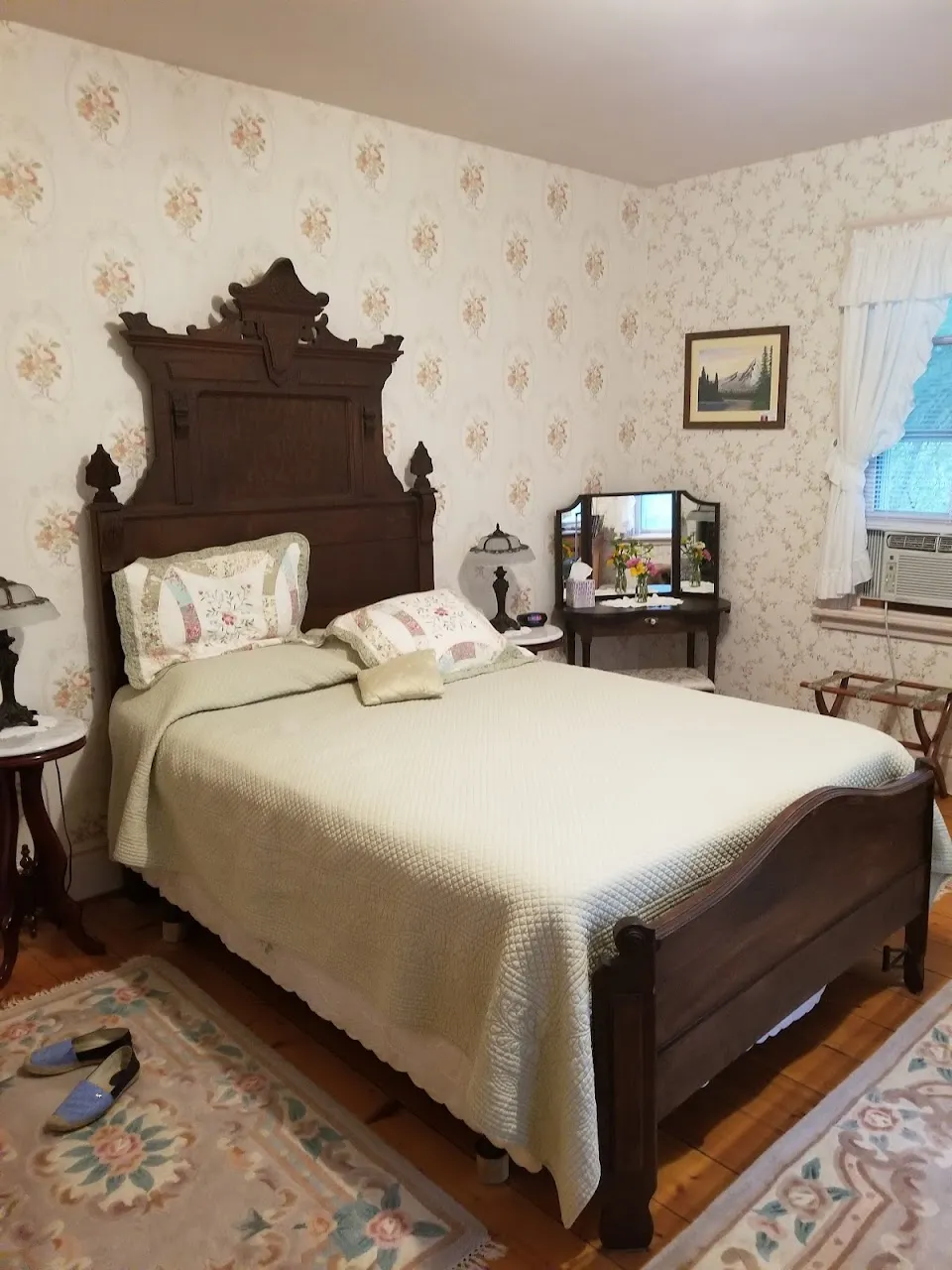 Dominion House Bed and Breakfast