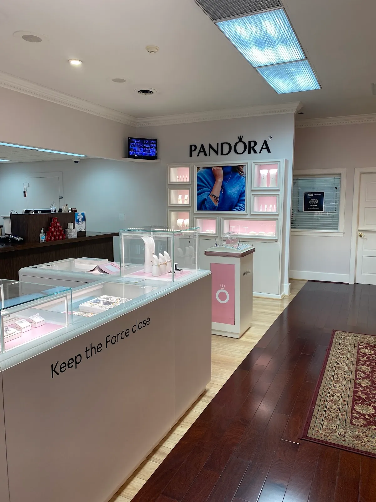 White's Jewelers