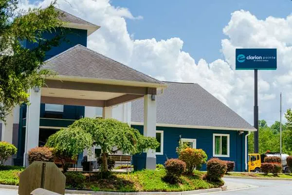Clarion Pointe - Dillard near Blue Ridge Mountain GA