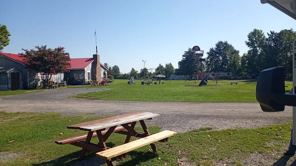 Swamp Fox Campground