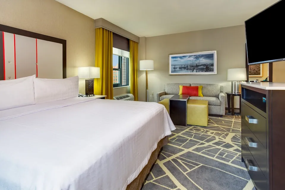 Homewood Suites by Hilton Savannah Historic District/Riverfront