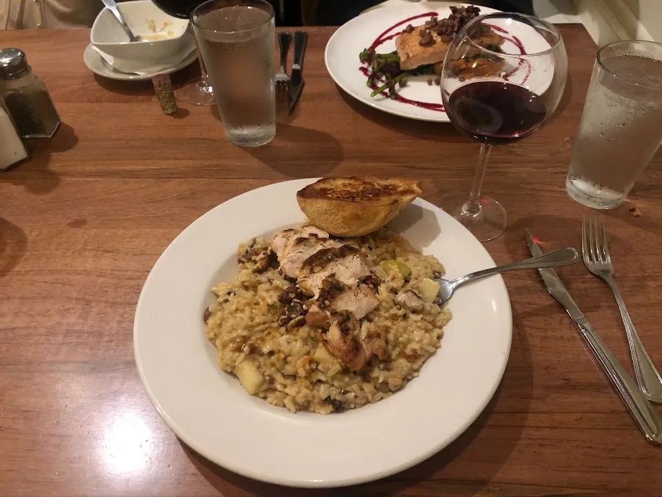 622 North Restaurant and Wine Bar