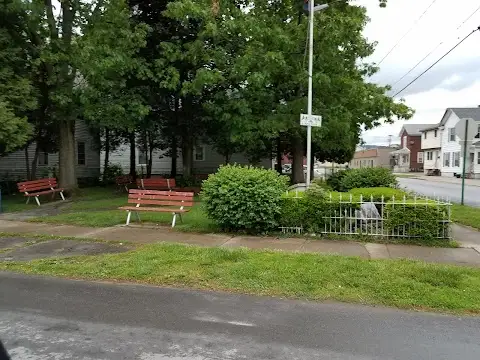 Tony Bagetta Mini Park