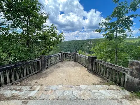 Overlook 8