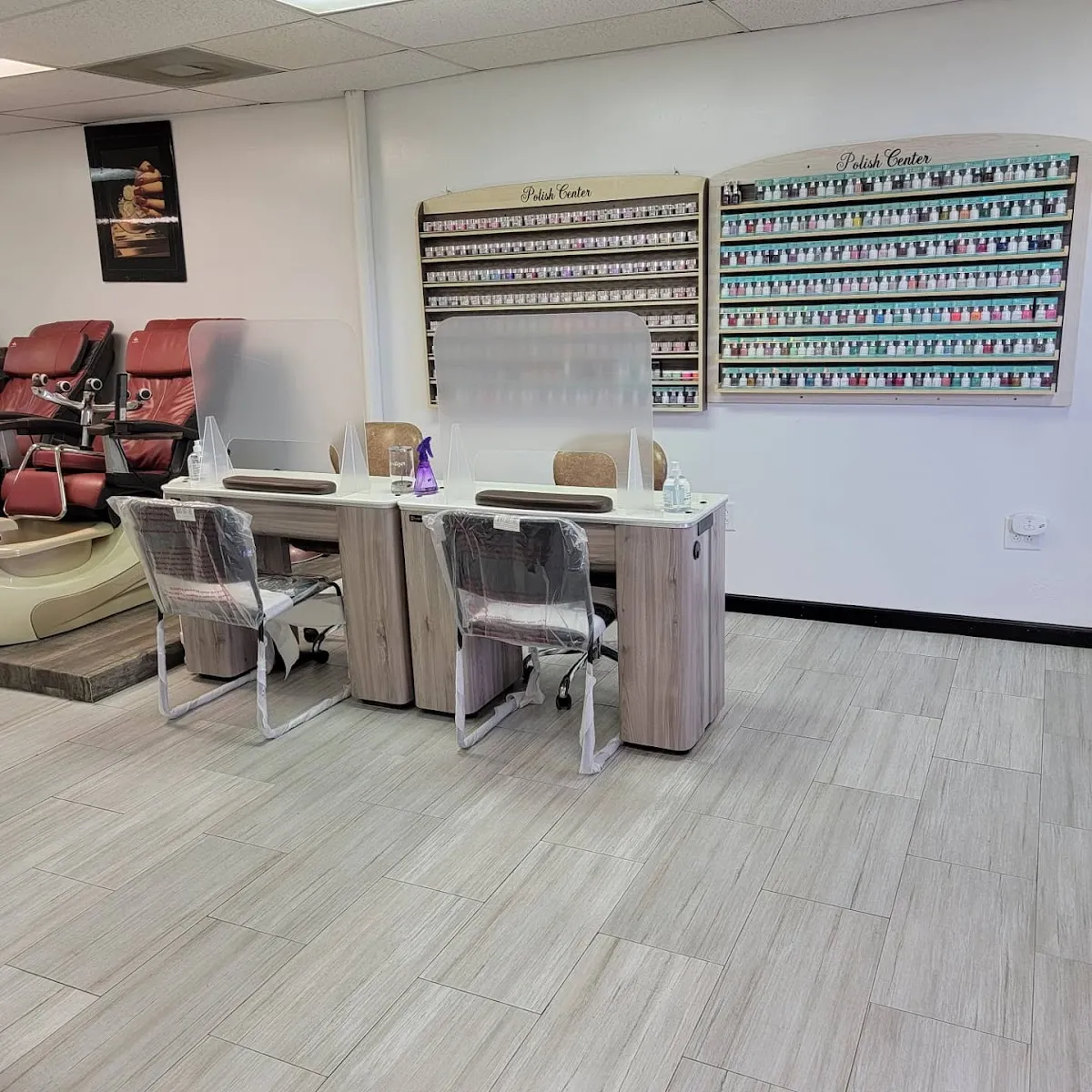 Happy Nails Salon