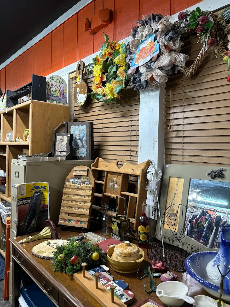 Smoky Mountain Thrift Store