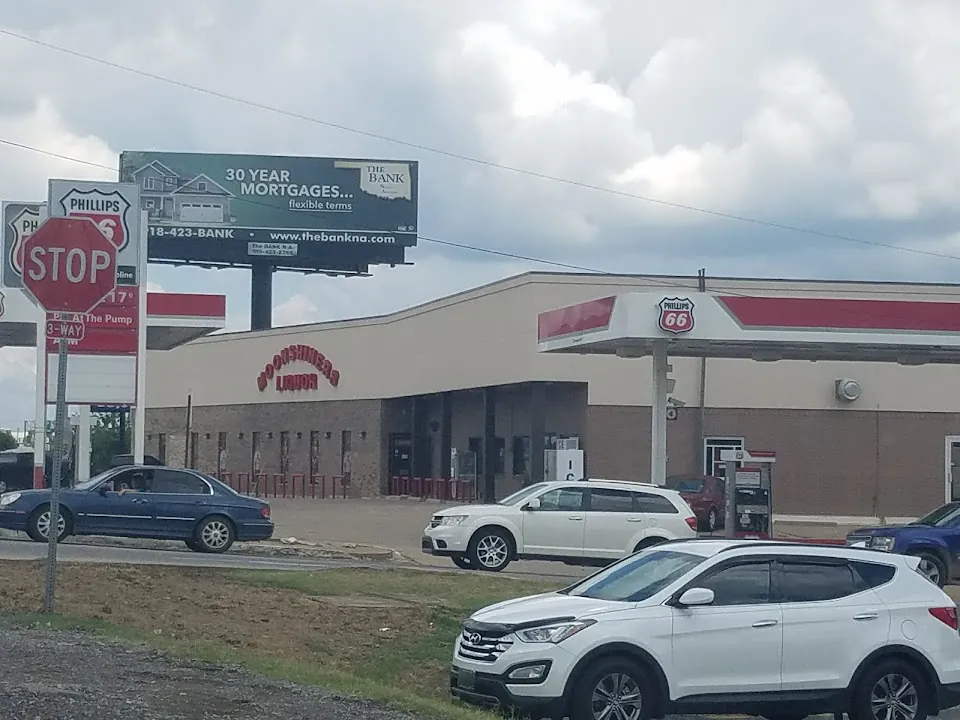 Moonshiners Liquor