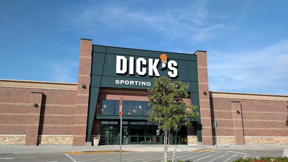 DICK'S Sporting Goods