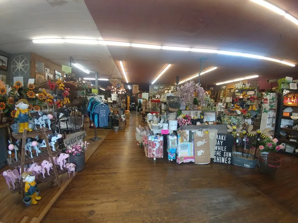 Crab Creek Country Store