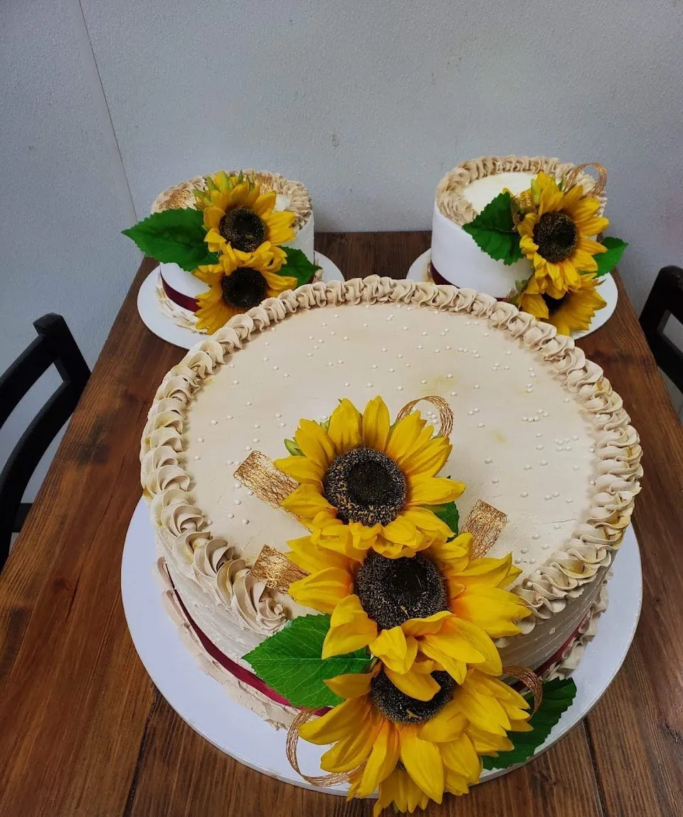 Camila's Bakery & More