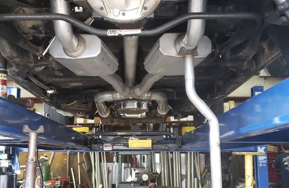 Bob's Masterbend Muffler