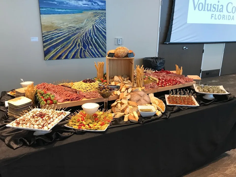 Riverside Catering and Market