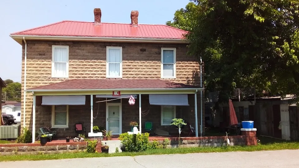 The Hobo Hostel
