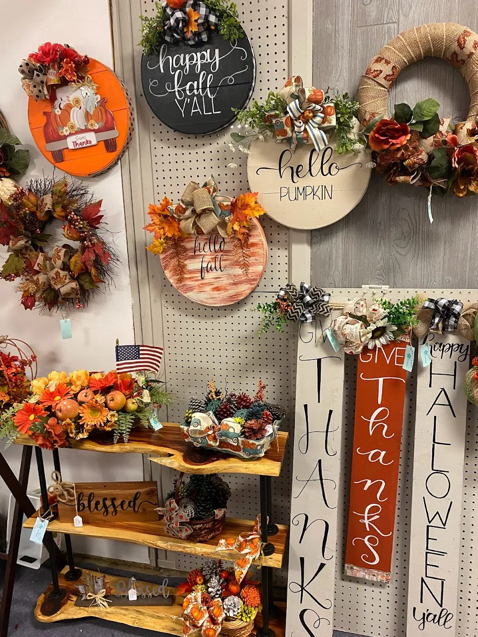 Blue Octopus Antiques & Artisans