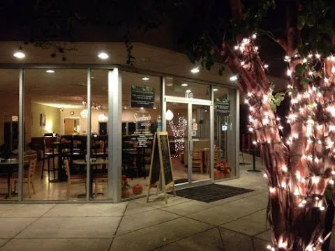Sambino's European Bistro
