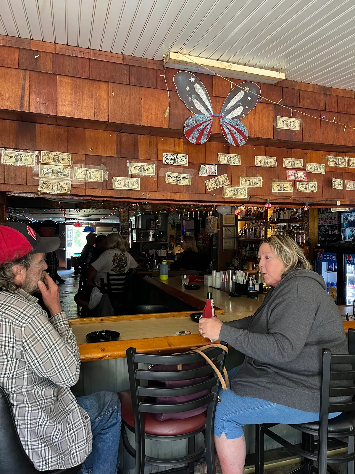 Knuckleheads Pub