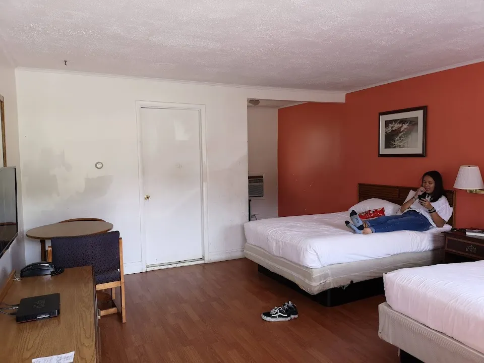 Windsor Motel