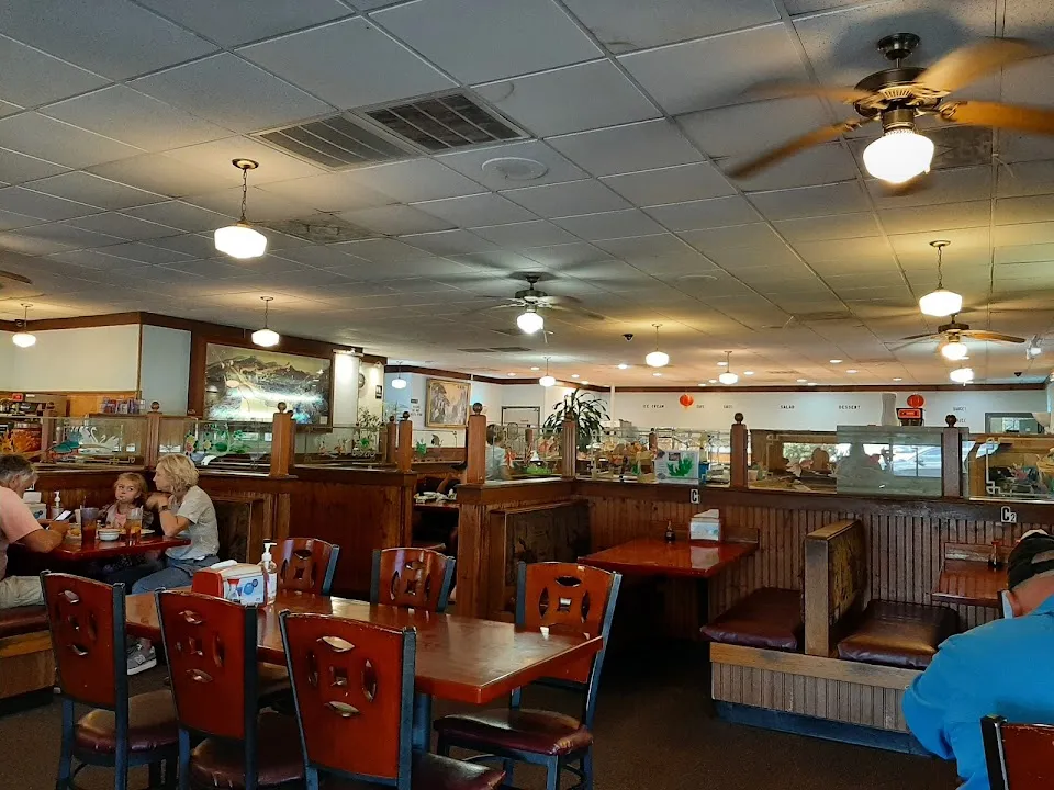 East Gourmet Restaurant | Chinese Buffet • Sushi