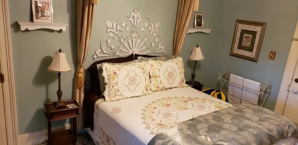 Cider Mill Inn