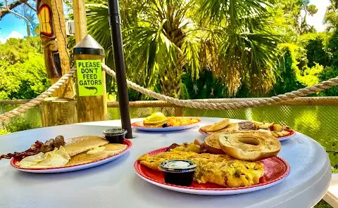Silver Dolphin Restaurant & Country Store