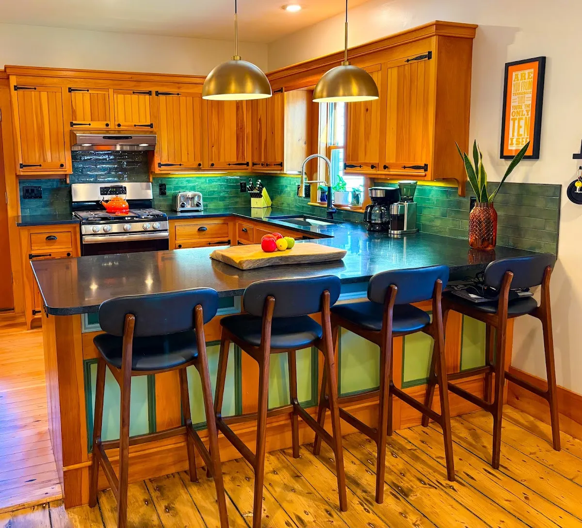 Black Diamond Kitchens & Baths