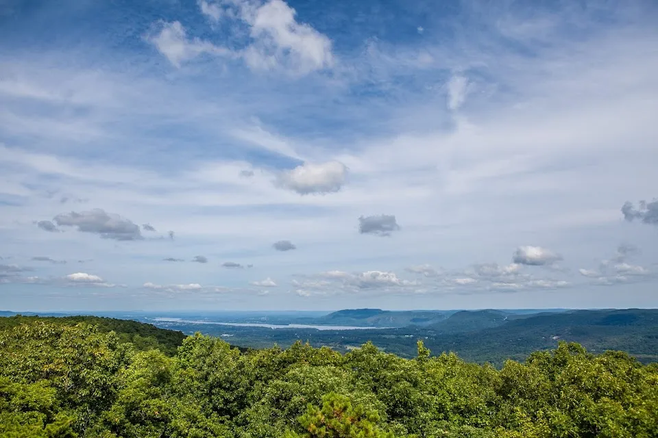 Schunnemunk Mountain Trail Head