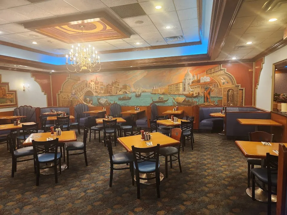Alexis Diner