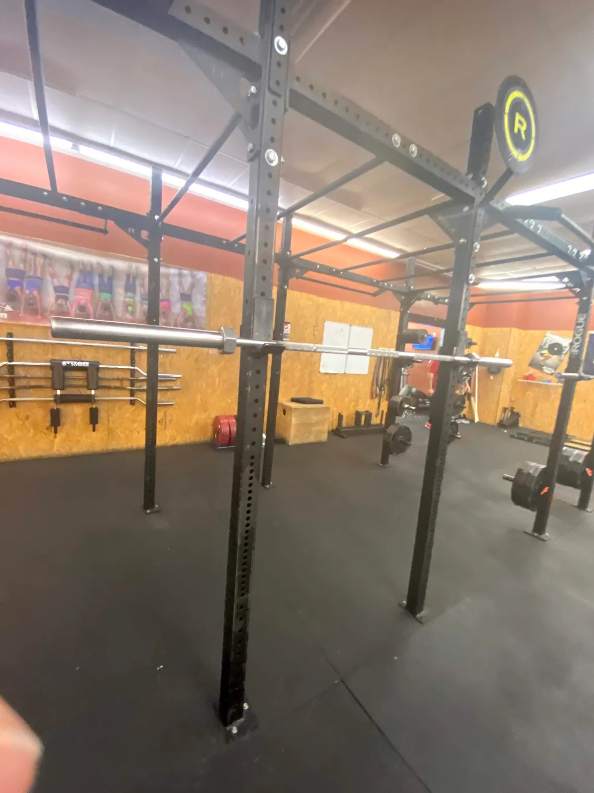 Fitness Worldwide Gyms - Florence Palmetto St