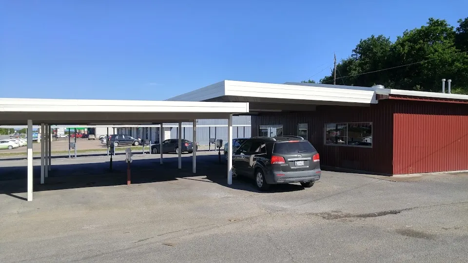 Burger Supreme Drive-Inn