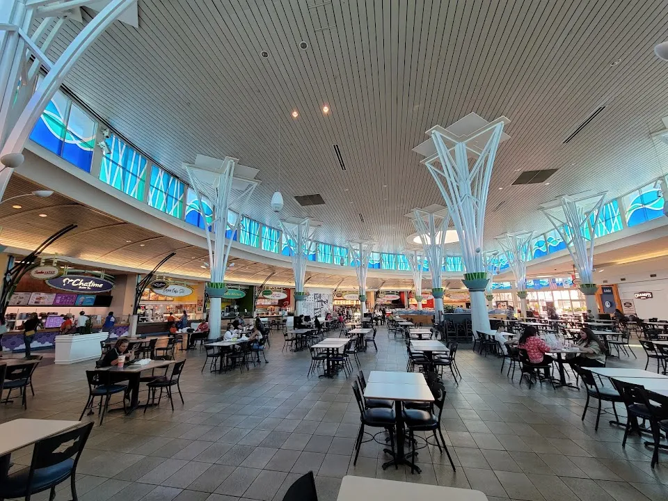 Oglethorpe Mall