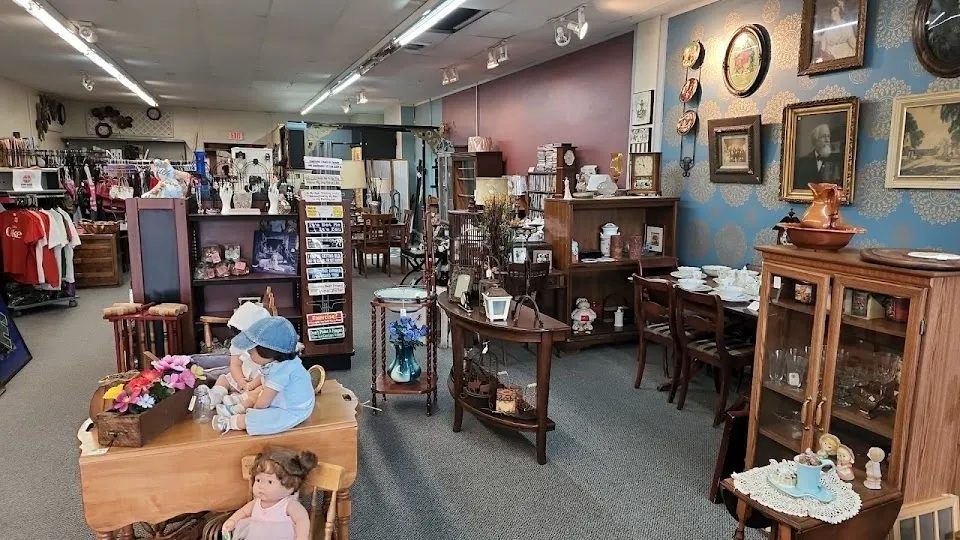 Angel's House of Treasures