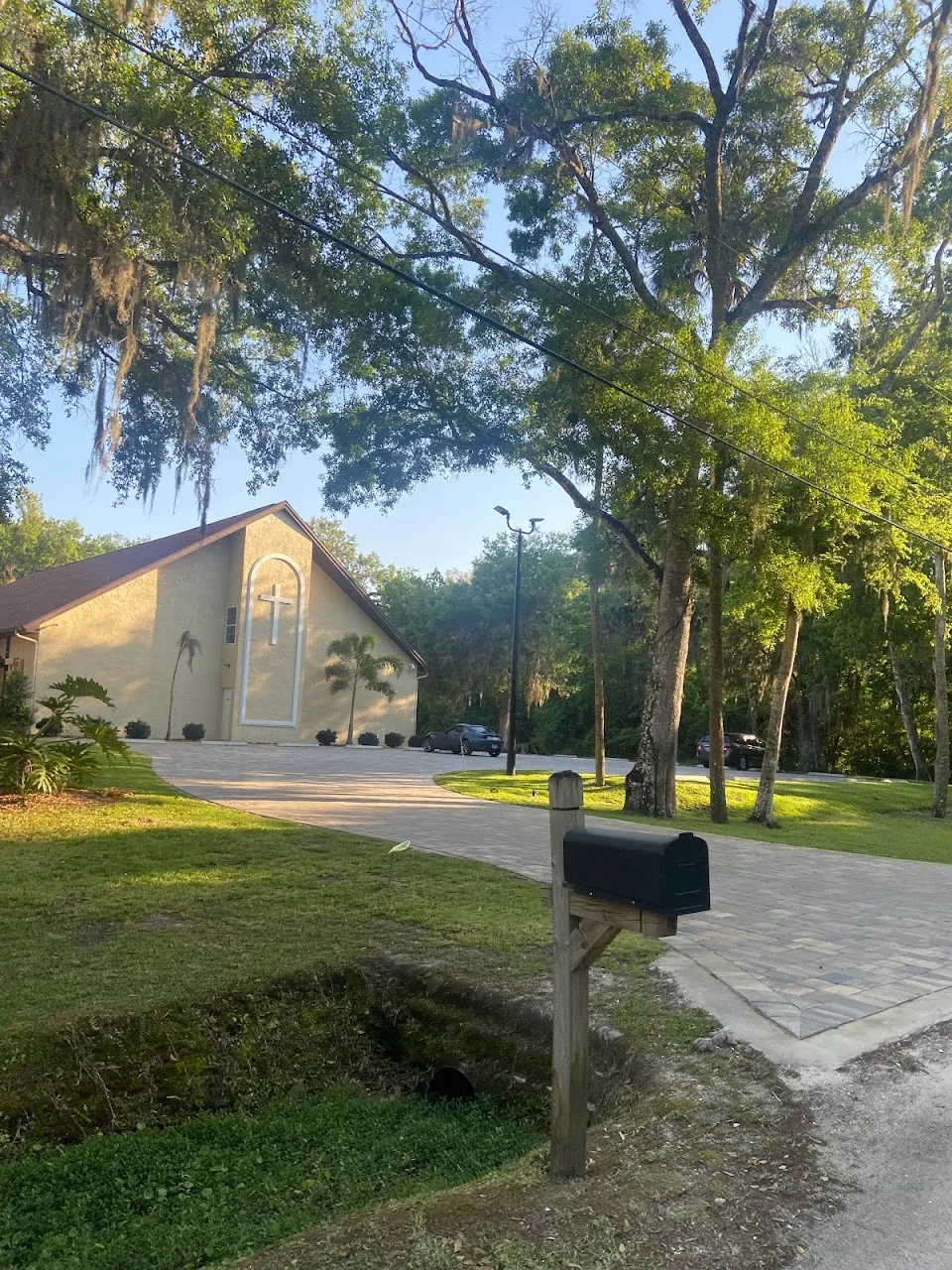 Church of God at New Smyrna Beach