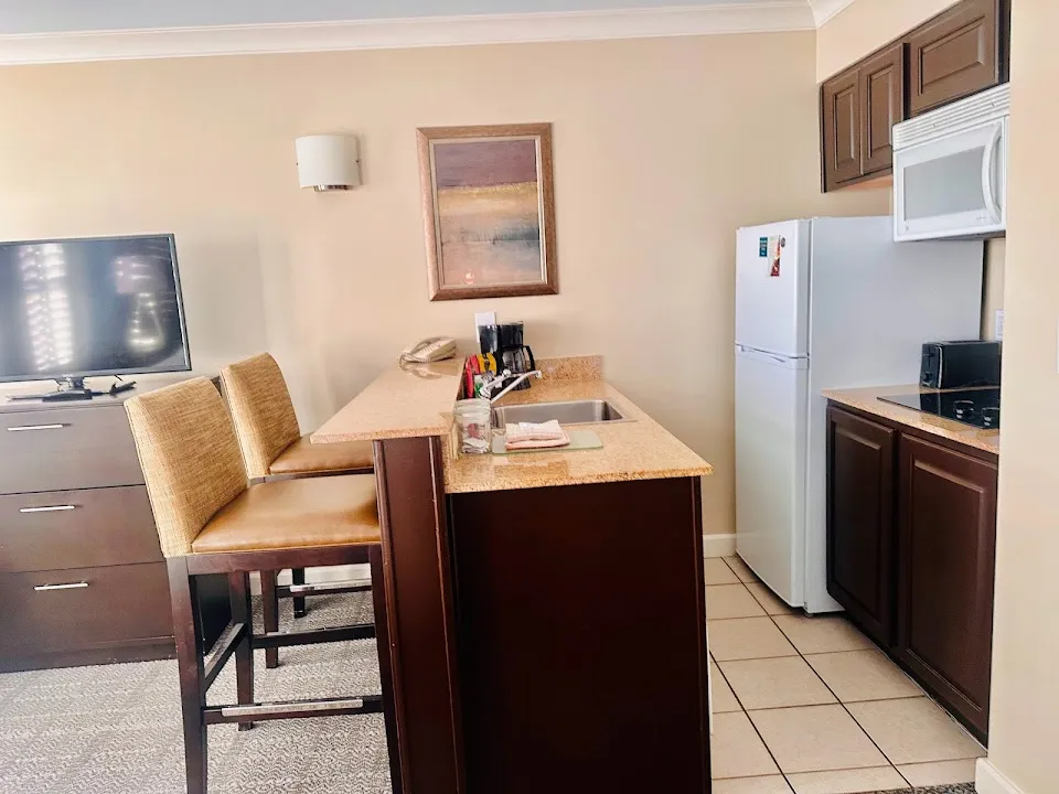 Staybridge Suites Savannah Historic District, an IHG Hotel
