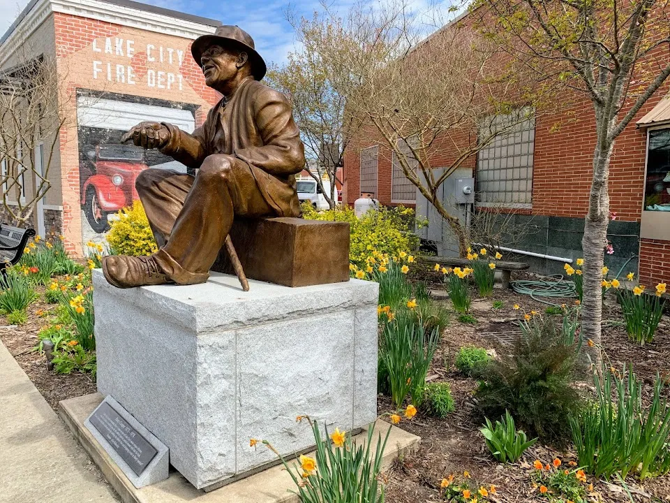 Huey Cooper Statue