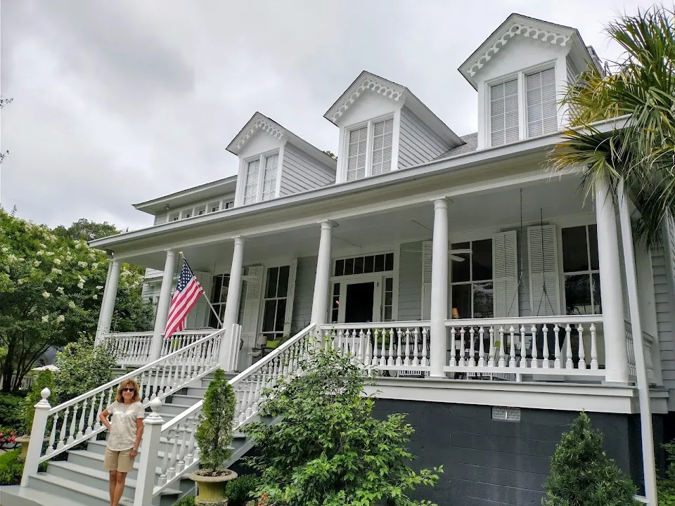 Linwood Inn