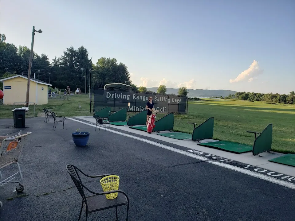 Cox's Golf Driving Range